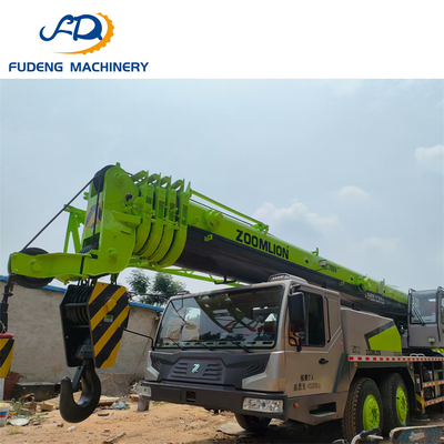 High-efficiency Used Zoomlion 70 Ton Crane with 42m Boom Crane for Heavy Lifting