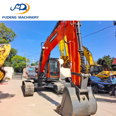 High Efficiency Doosan DX225LC Excavator with an Operating Weight of 22 Tons Excavator Suitable for Large Scale Projects