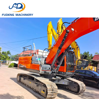 High Efficiency Doosan DX225LC Excavator with an Operating Weight of 22 Tons Excavator Suitable for Large Scale Projects