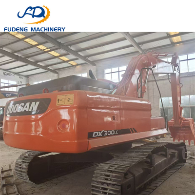 Powerful Used Doosan DX300LC Excavator Original Engine Suitable Excavator for Construction Projects